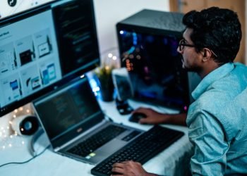 PC gaming vs console gaming vs mobile gaming